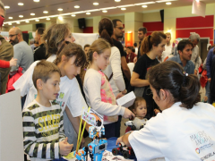 Evrensel Kolej